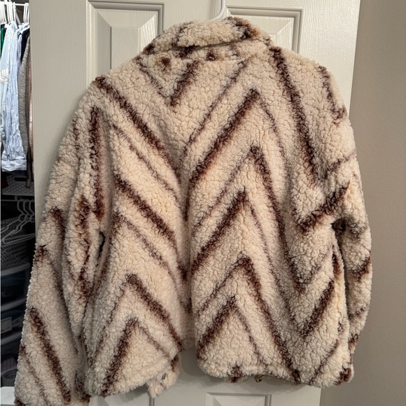 Thread & Supply Cozy Cream and Brown Teddy Jacket - Picture 8 of 8